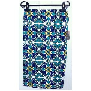 NWT Forever 21 : size S : ‘contemporary’ collection floral bodycon pencil skirt